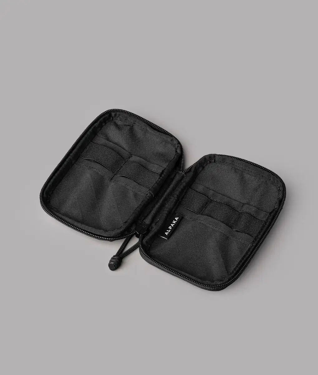 Hub Pouch Pro | Black Axogrid