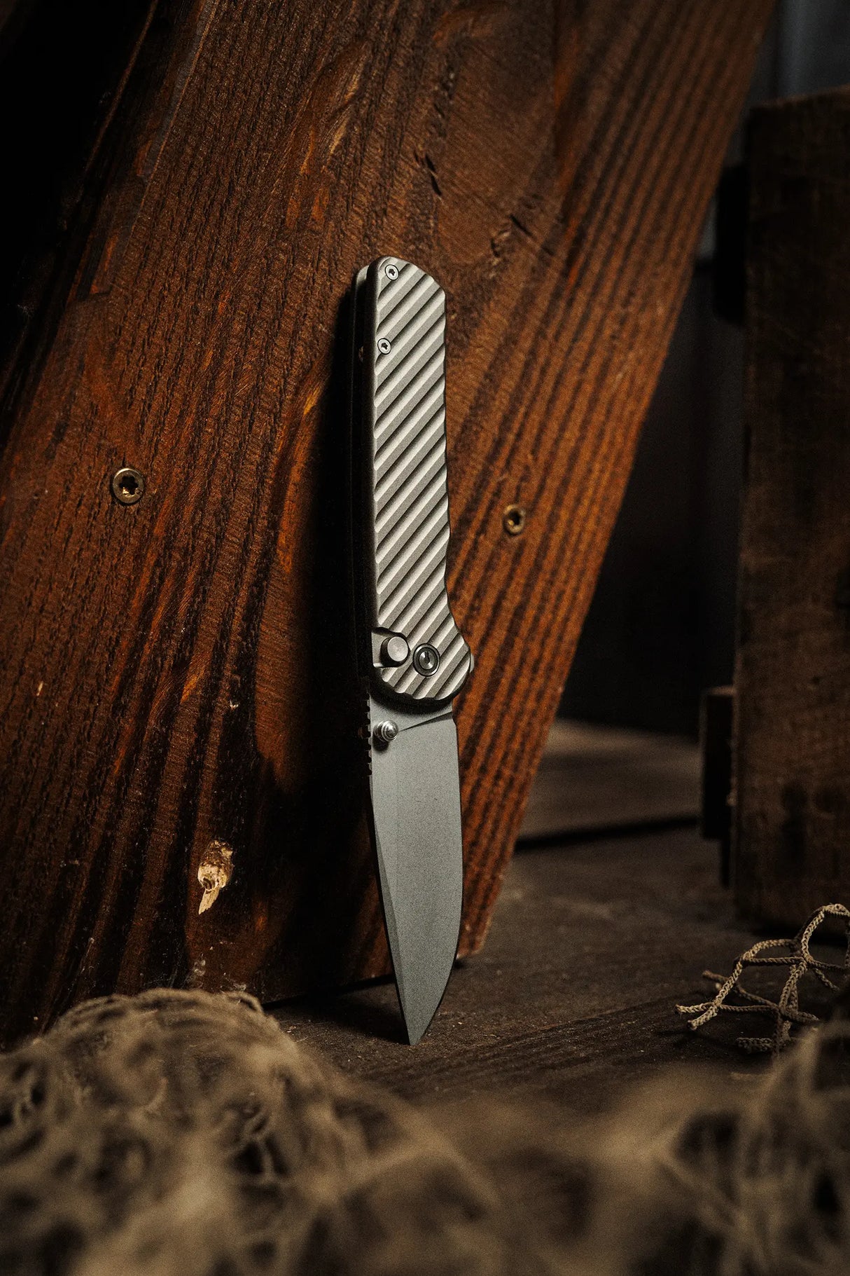 Iron Tide | Grey Aluminium + Grey Stonewash 14C28N