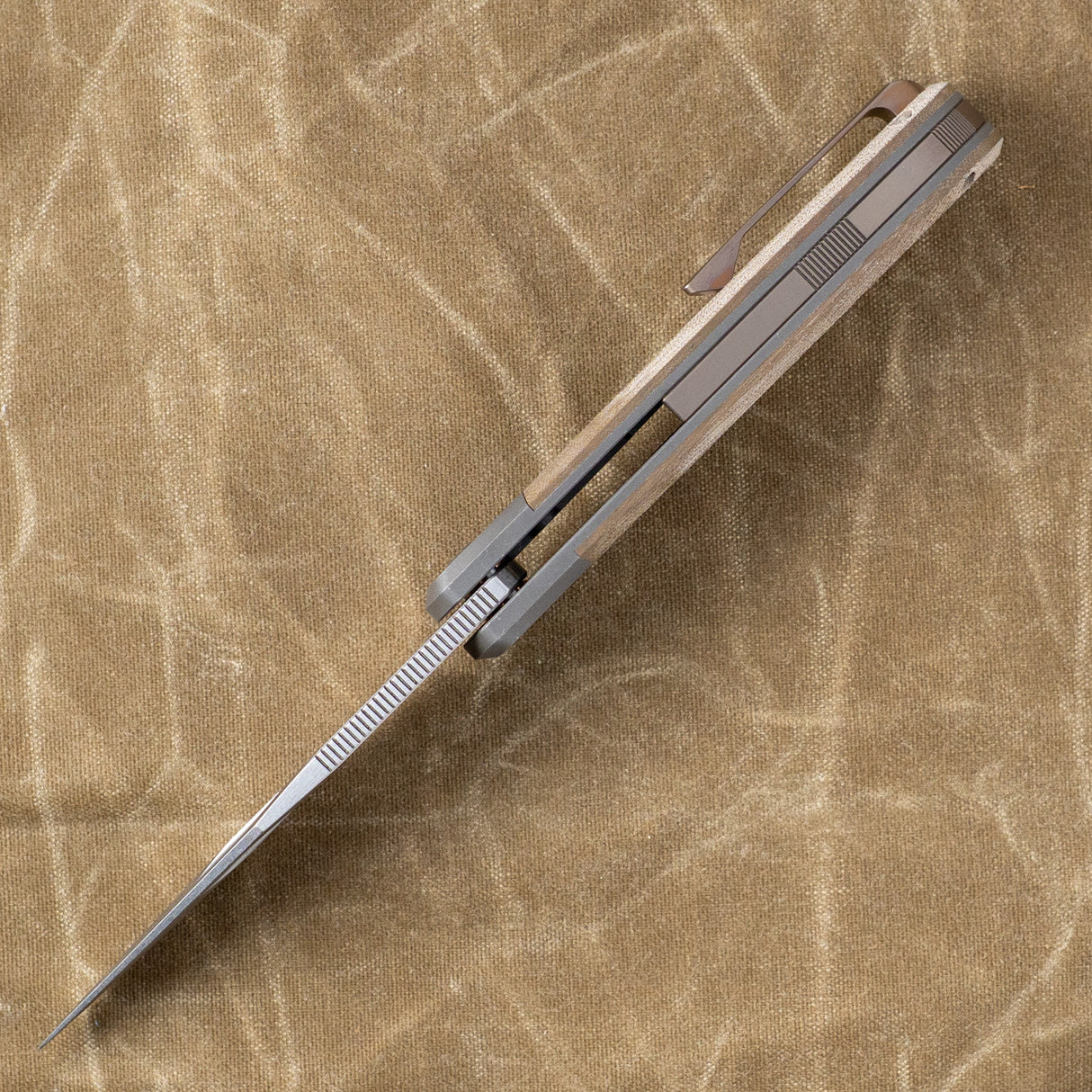 Scuffle Bolster Lock | Green Linen Micarta + Stonewash S90V