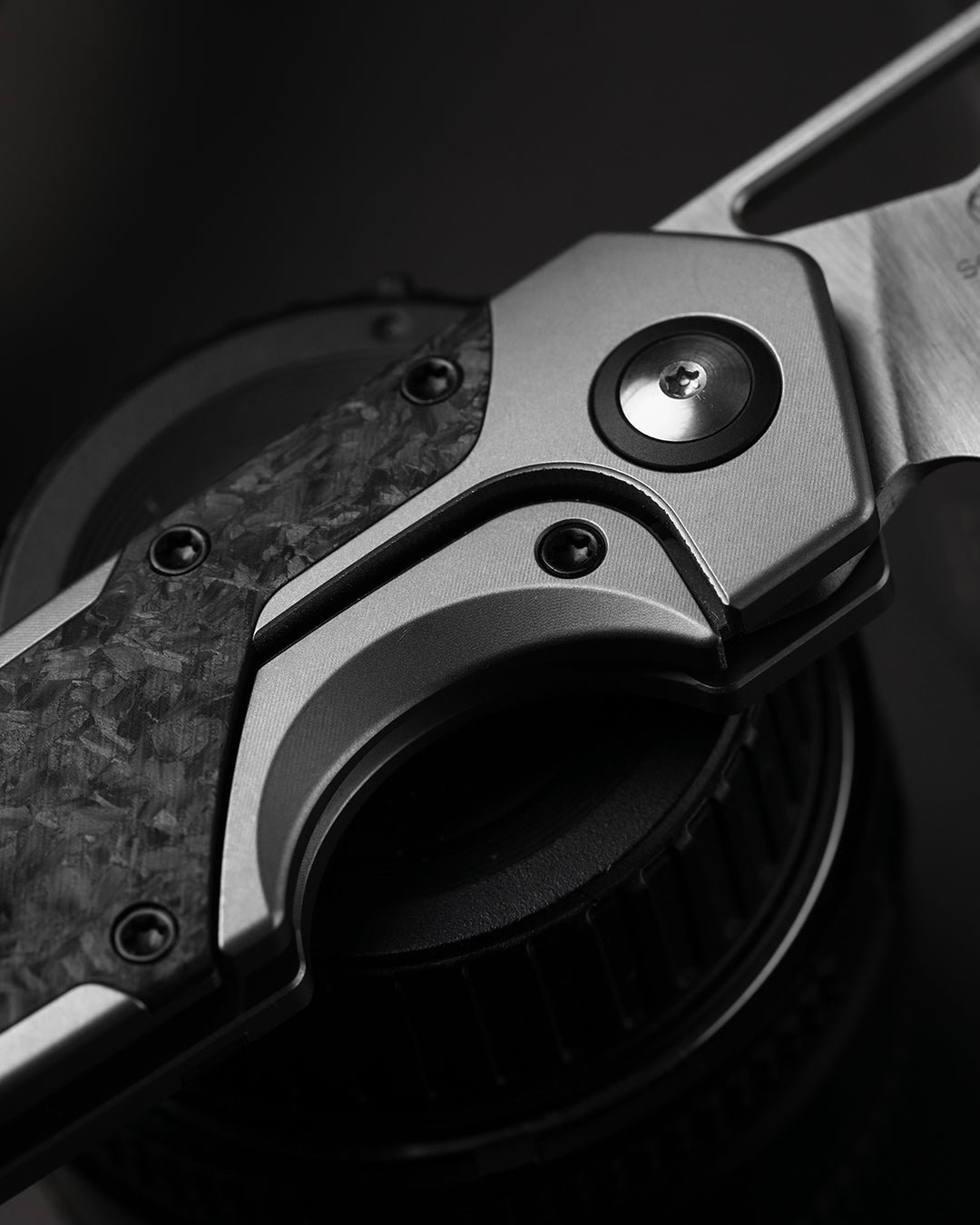 Serpentine | Ti & Carbon Fiber + Satin Elmax