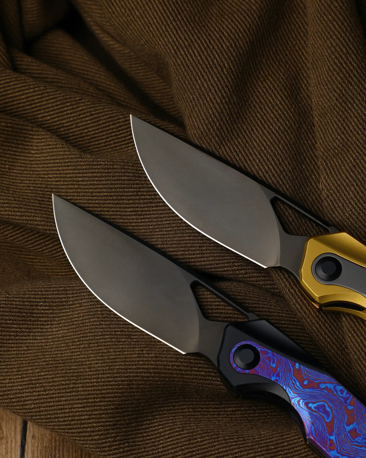 Topsail | Ti & Zirconium + M390