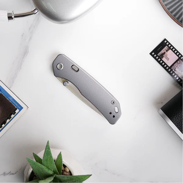 Marten | Grey Aluminium + 154CM - A1601