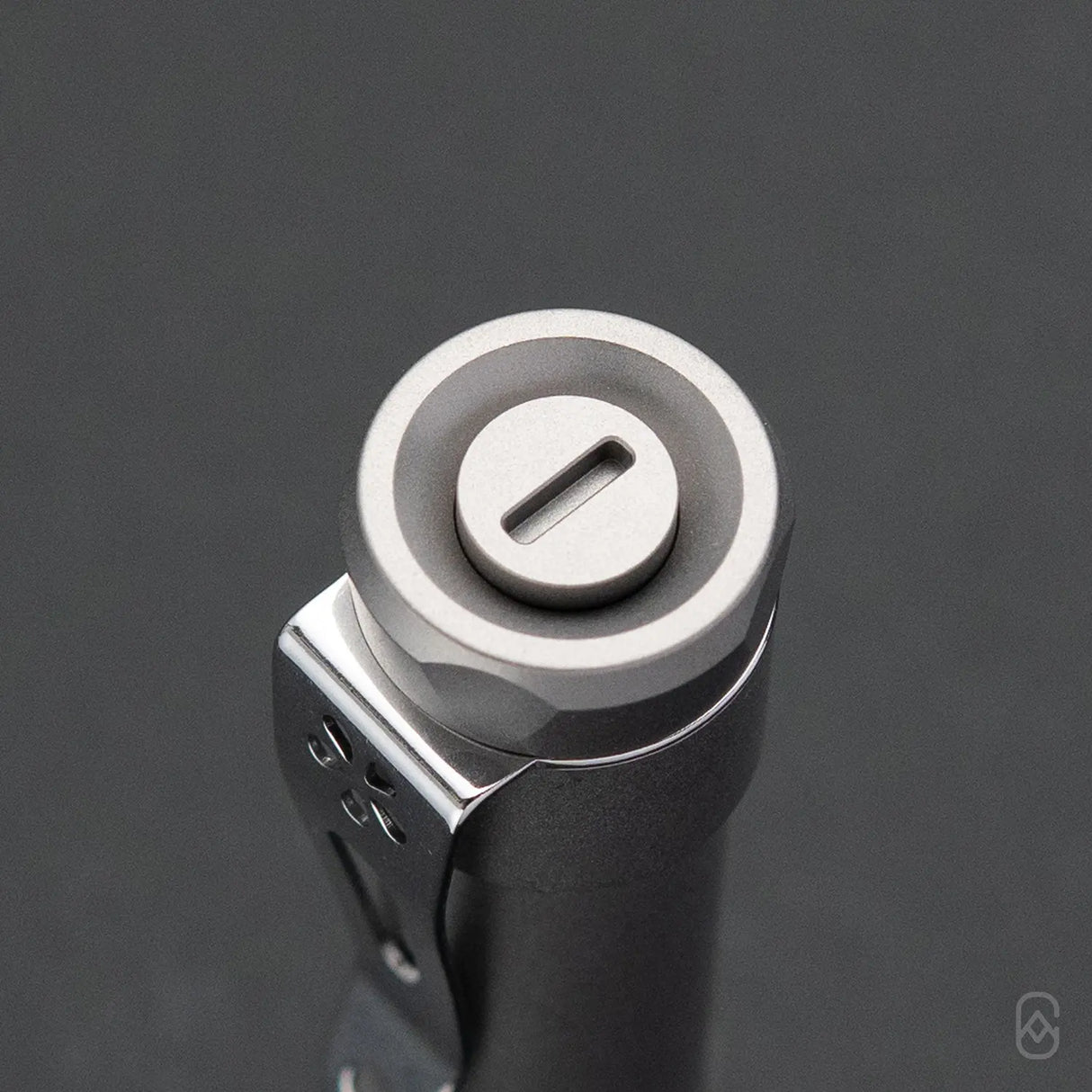 Pineapple-Ti | Titanium Smooth