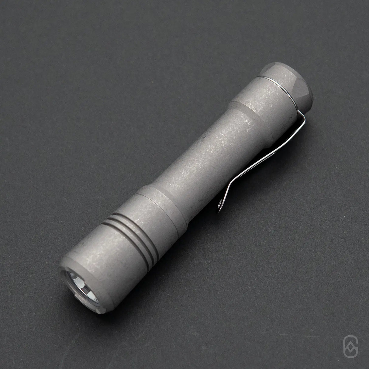 Pineapple-Ti | Titanium Smooth
