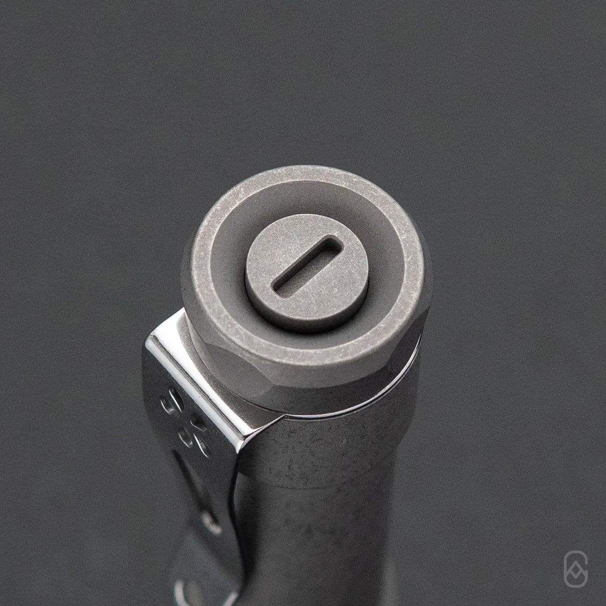 Pineapple-Ti | Titanium Smooth