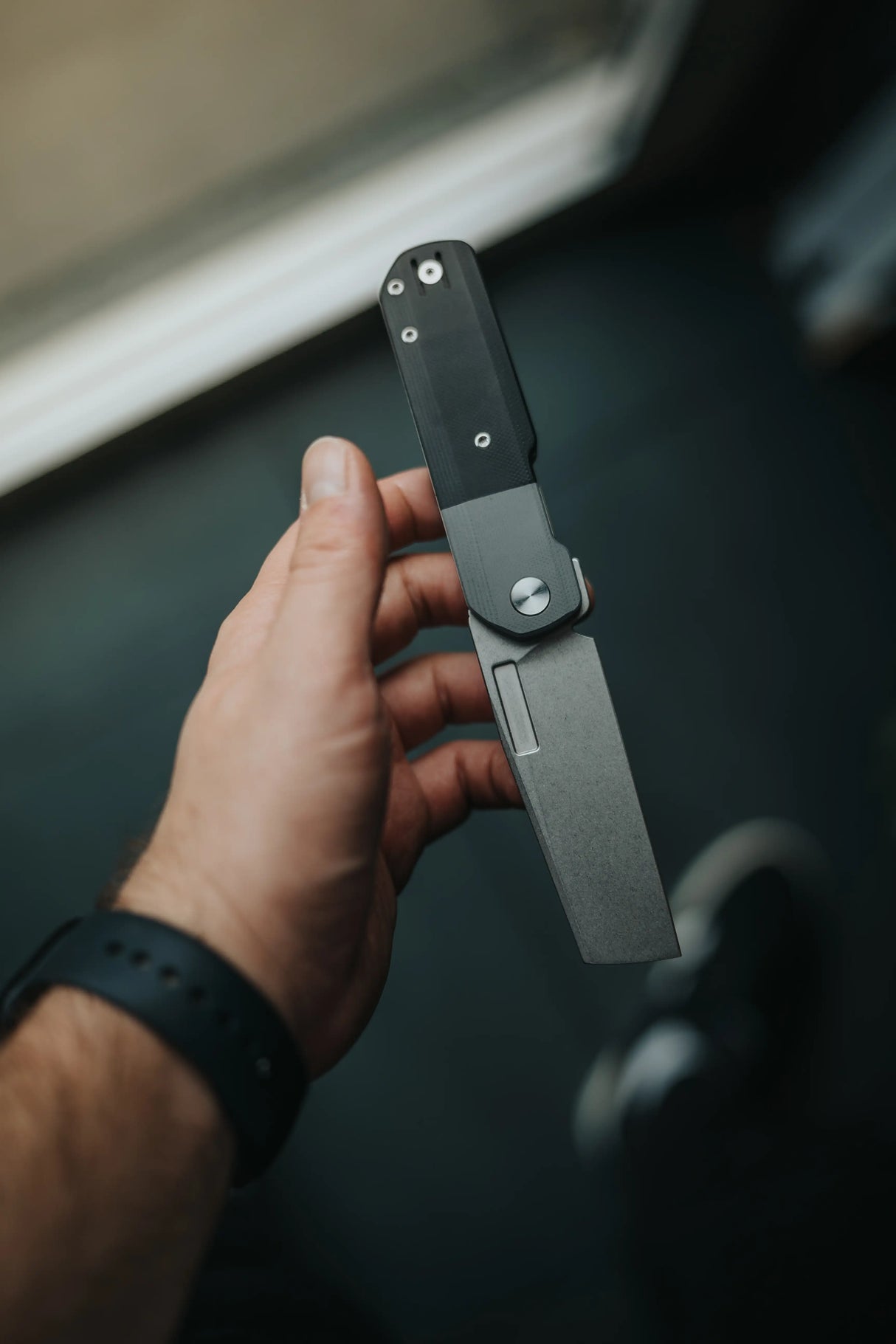 Avid 2 | Grey/Black G10 + Stonewash