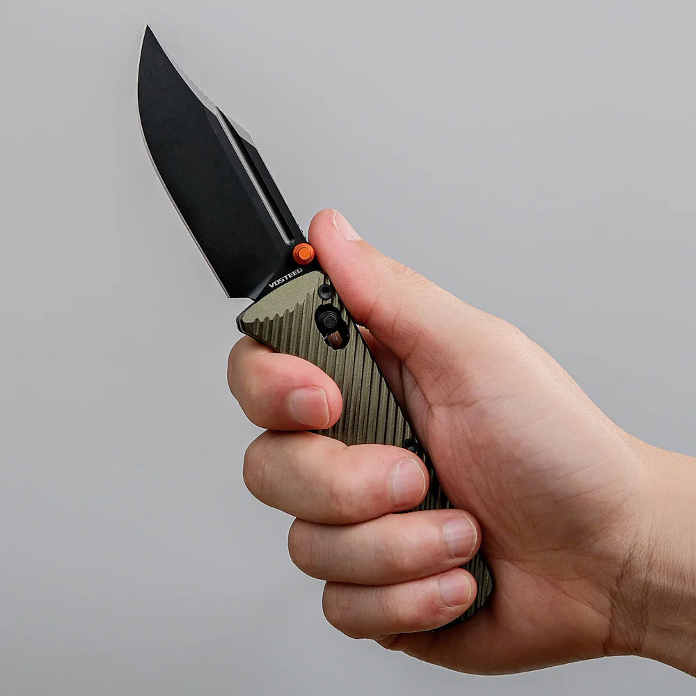 Vombat | Olive Green Aluminium + M390 Clip Point - A4102