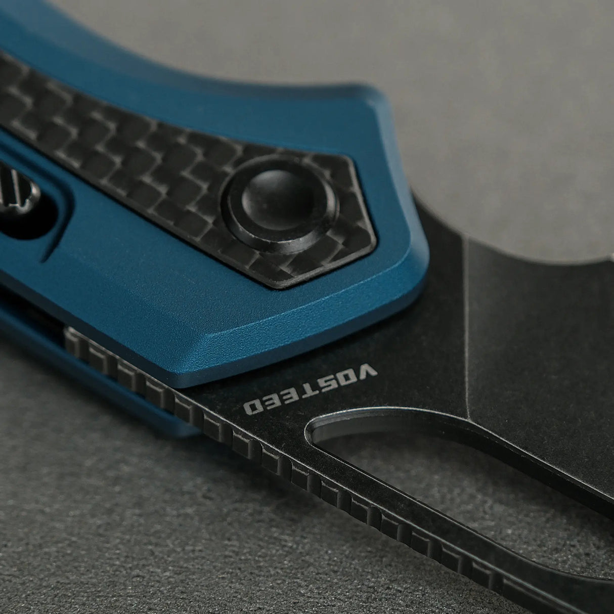 Kroc | Blue Aluminium + Carbon Fibre - A1804