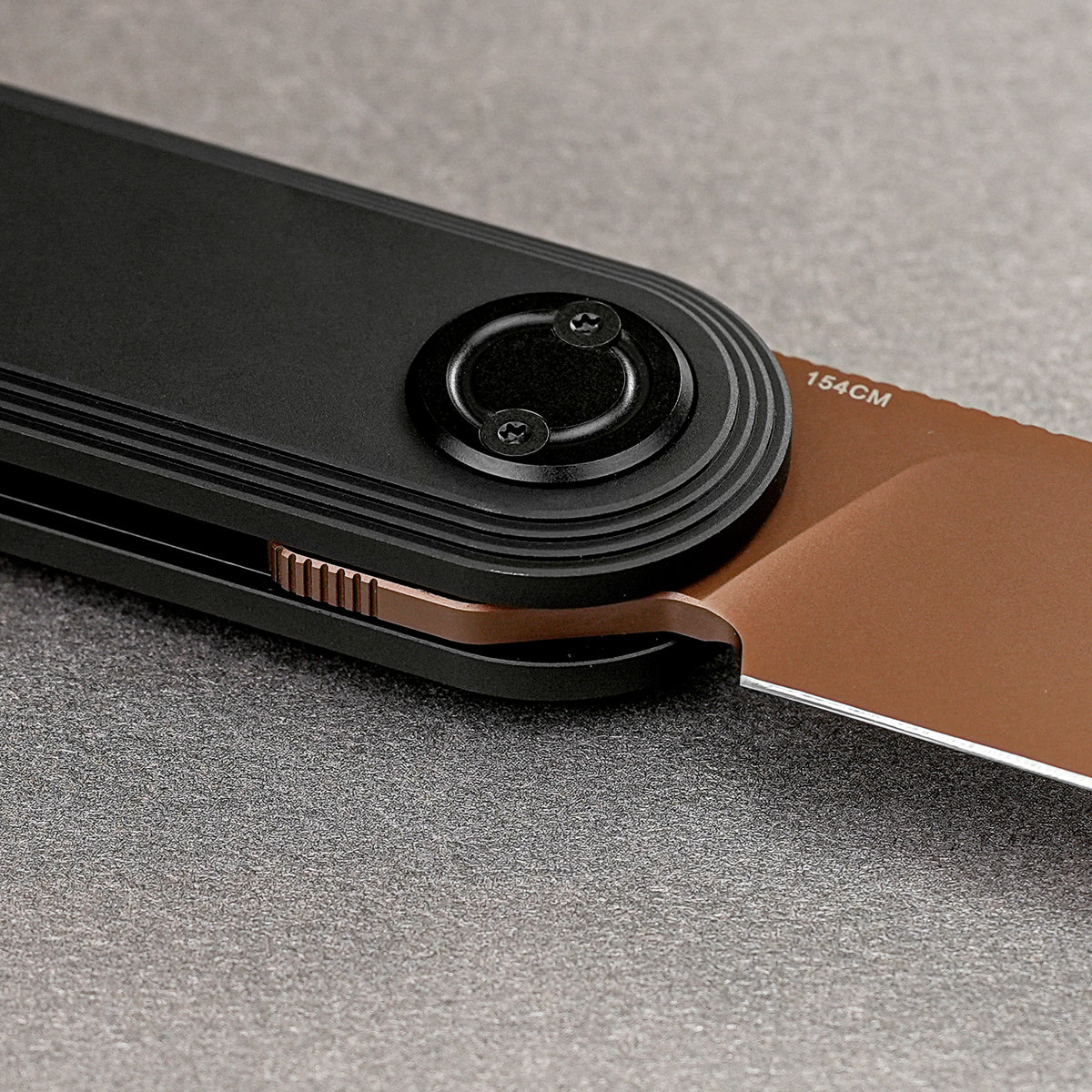Corgi® V V | Black Aluminium + Copper Dune 154CM - A5101