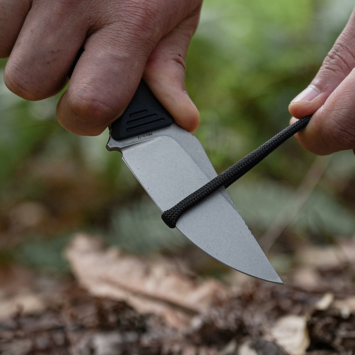 H-Back | Black G10 + Nitro-V - D0404