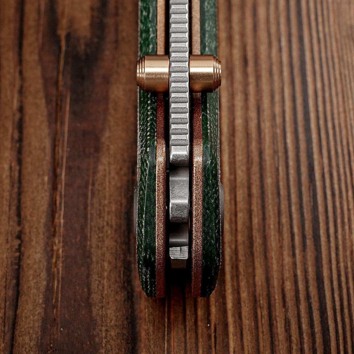 Marten 330 | Green Micarta + Stonewash 14C28N - A1624