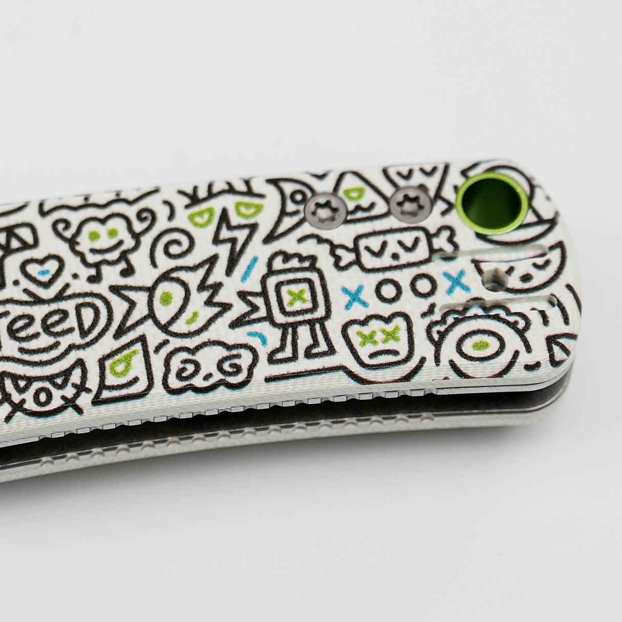 Porcupine | Doodle Monster™ White G10 + Satin - A2620