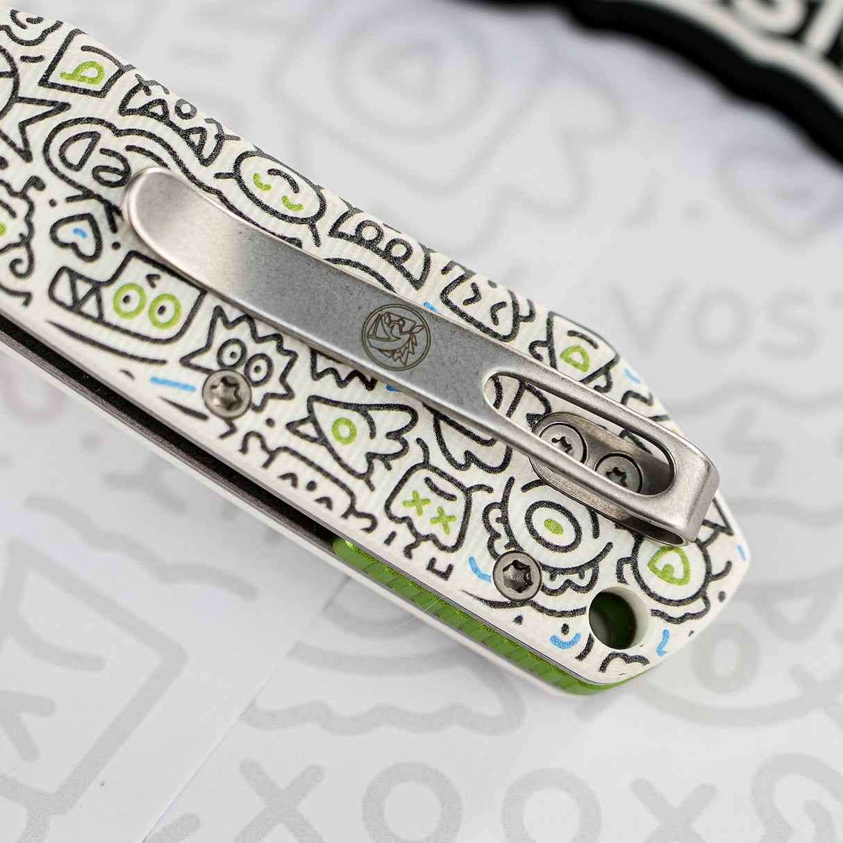 Raccoon 2.0 - Top Liner Lock | Doodle Monster™ White G10 + Satin 14C28N - A2933