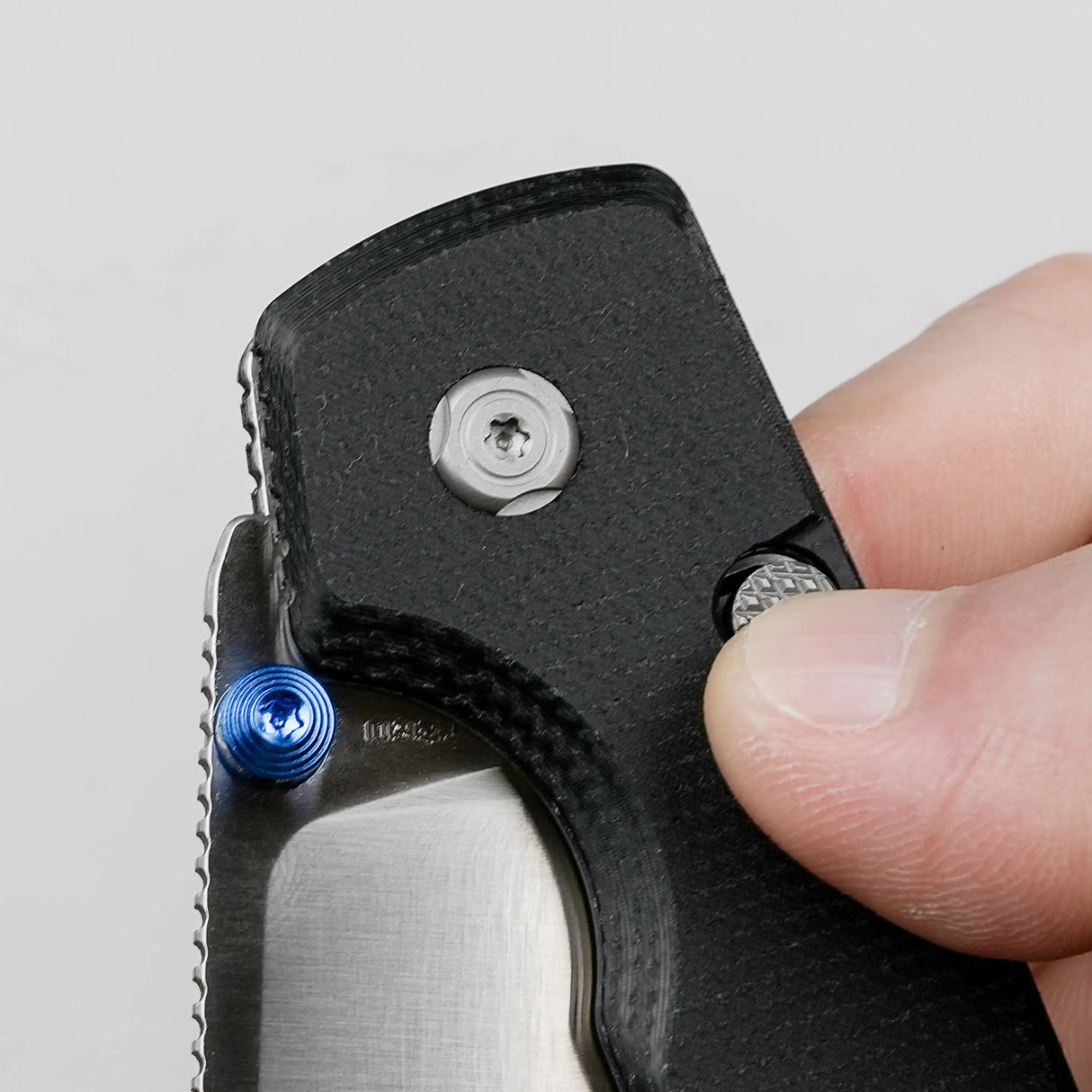 Raccoon 2.0 - Top Liner Lock | Black Micarta + 14C28N Drop Point - A2903