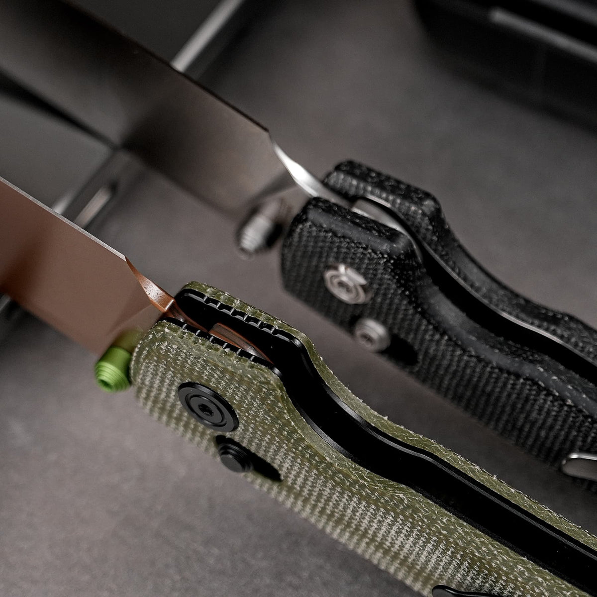Raccoon Crossbar 2.0 ModSwap™ | Green Micarta + Copper Dune Nitro-V - A4905