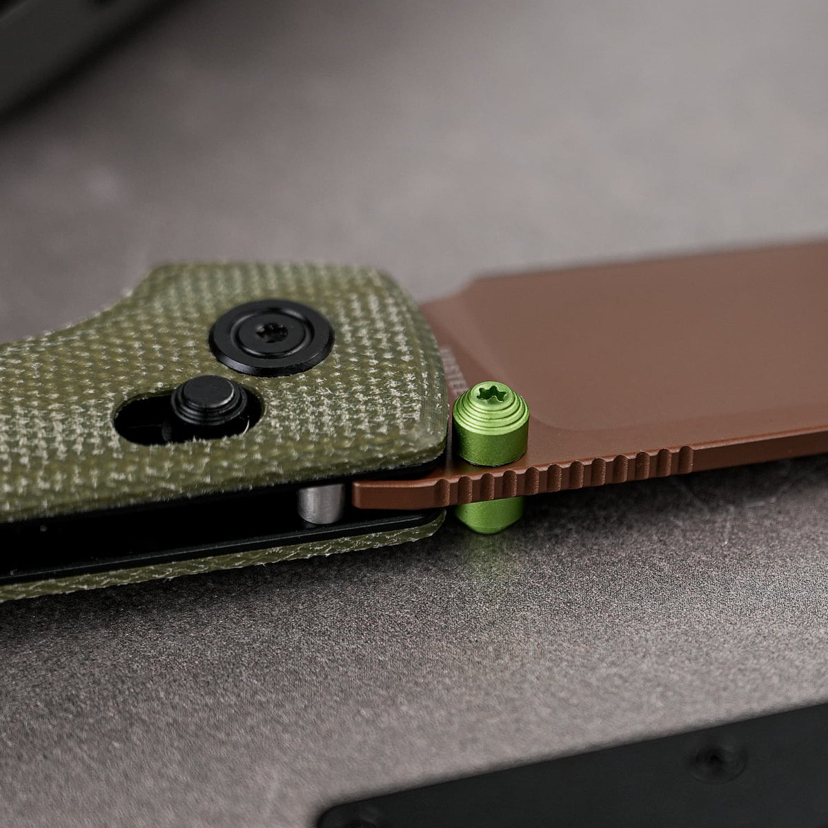 Raccoon Crossbar 2.0 ModSwap™ | Green Micarta + Copper Dune Nitro-V - A4905