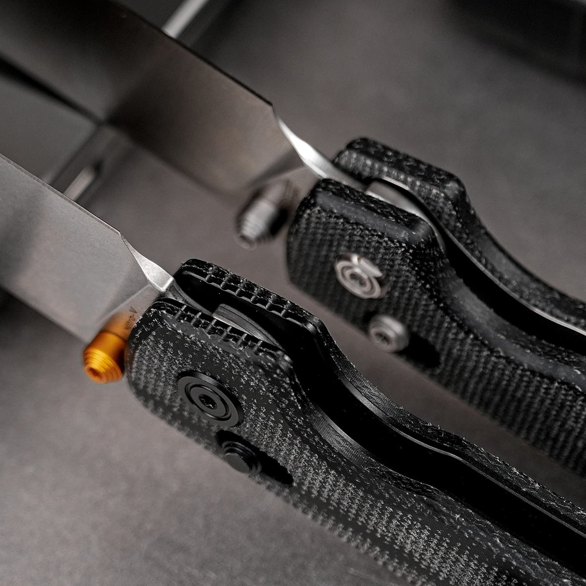 Raccoon Crossbar 2.0 ModSwap™ | Black Micarta + Stonewash Nitro-V - A4906