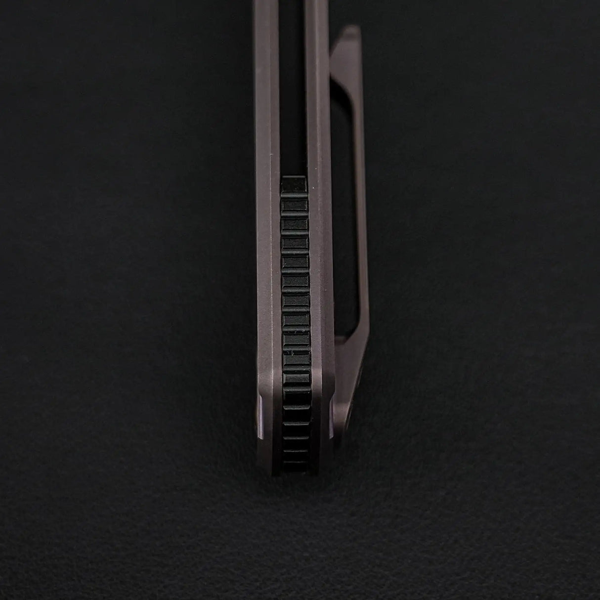 Raccoon TiSlim™ | Dark Red/Purple Ti + Copper Dune 154CM