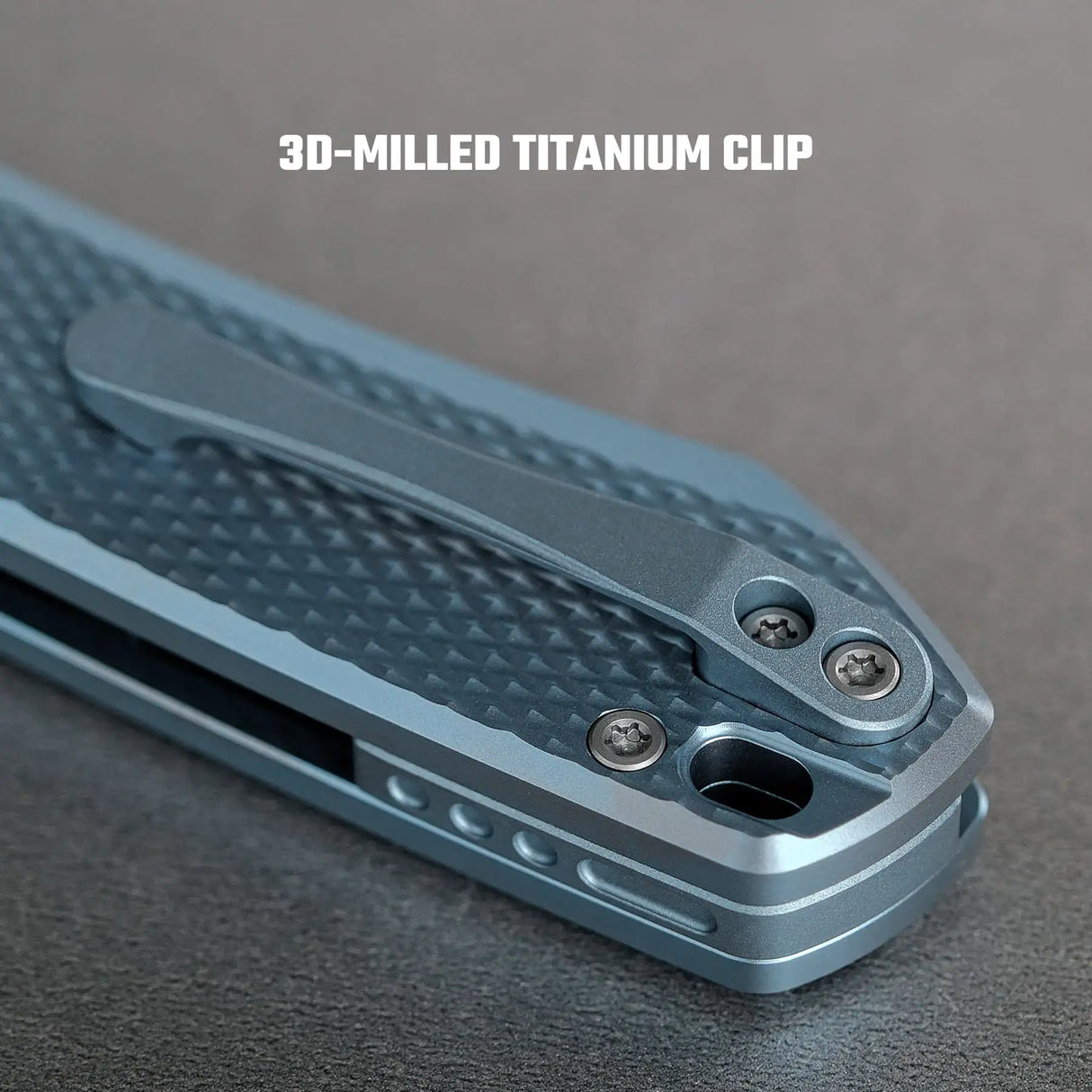 Raccoon V | Blue Titanium + Satin Blade