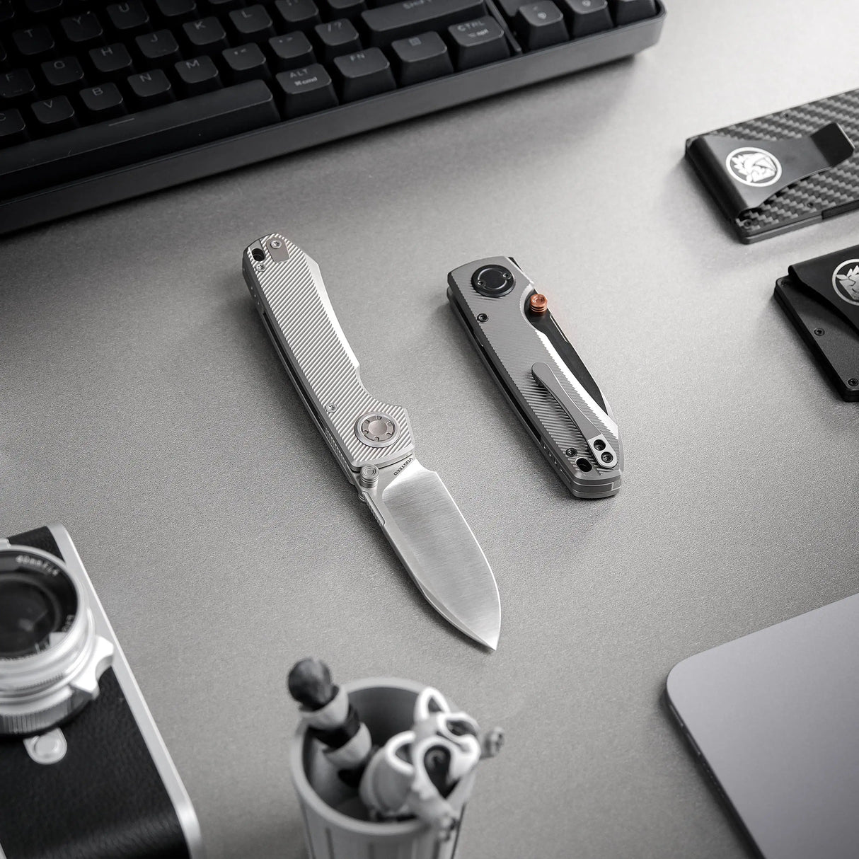 Raccoon V | Dim Grey Titanium + Satin Blade