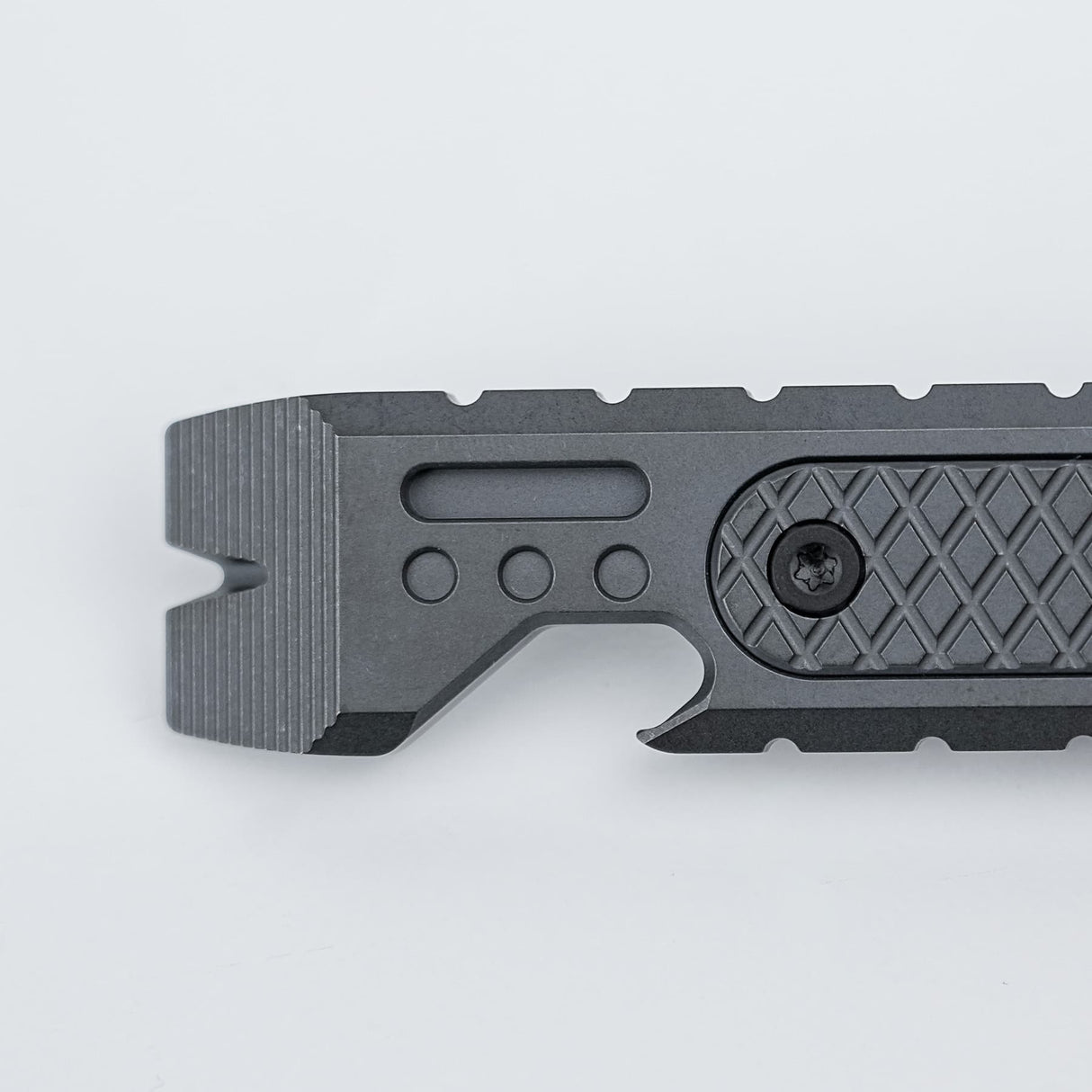 Shark Bomb Prybar 2.0 | Black Oil Ti - X0170