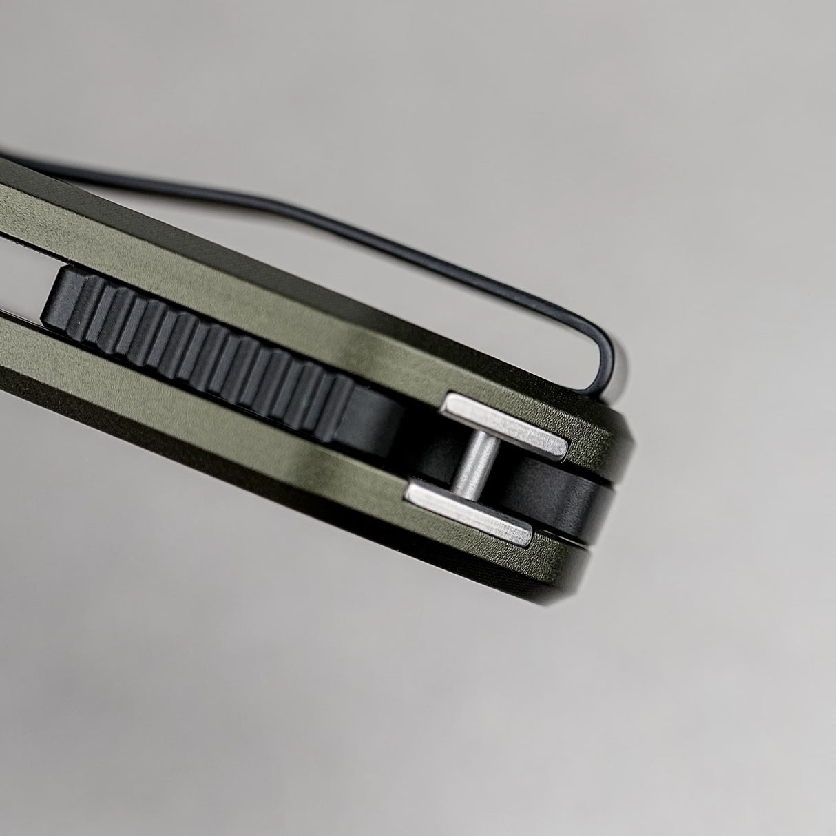 Zander - Vanchor Lock® | Olive Green Aluminium + Coper Dune S35VN - A4604