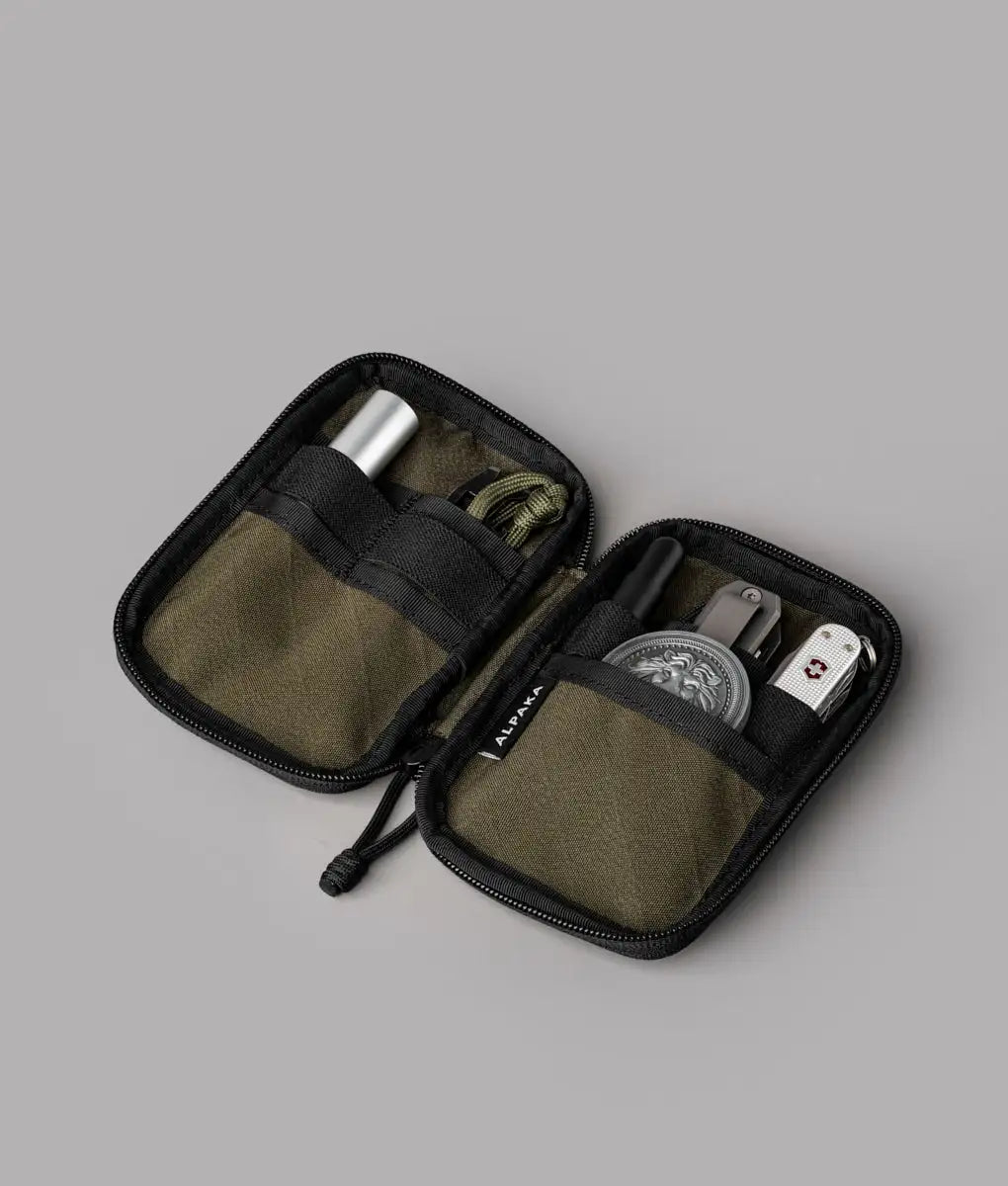 Hub Pouch Pro | Green Axogrid
