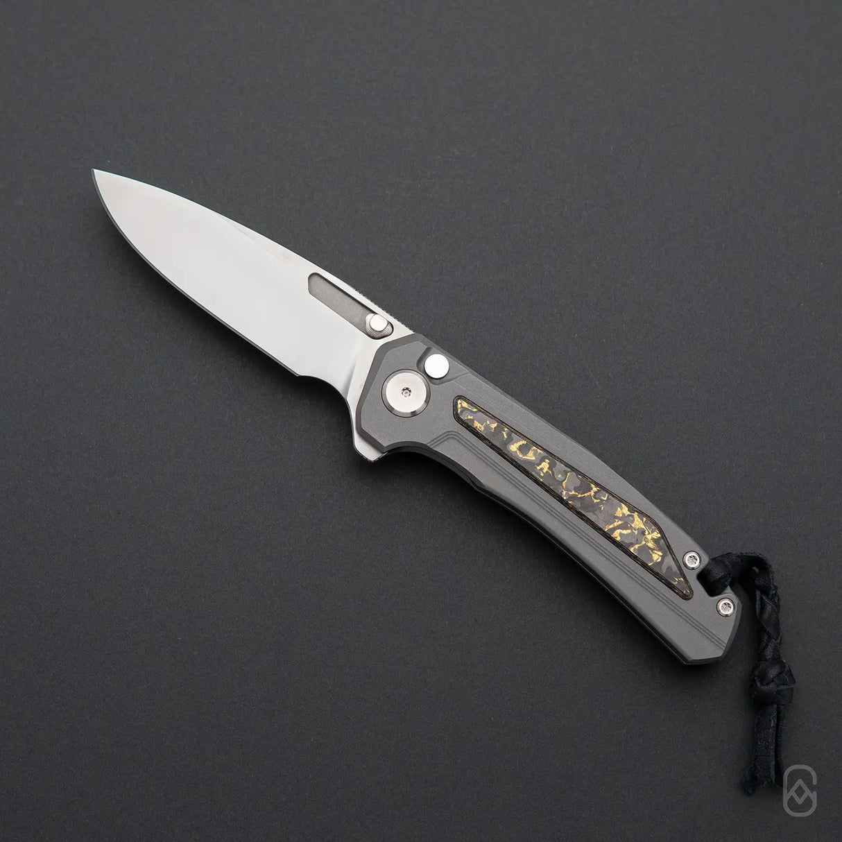 Turaco | TechnoCarbo Gold + Mirror Polished M390