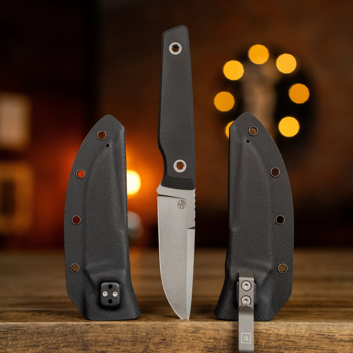 USA Signal Fixed Blade | Nitro-V + Black G10