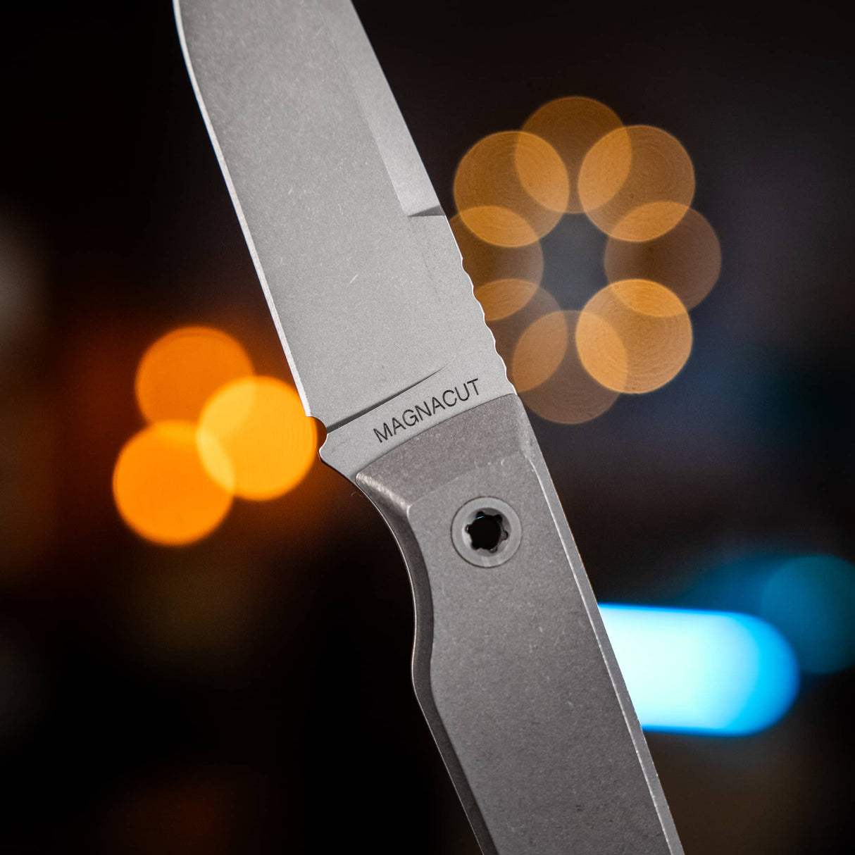 USA Signal Fixed Blade | Titanium + MagnaCut
