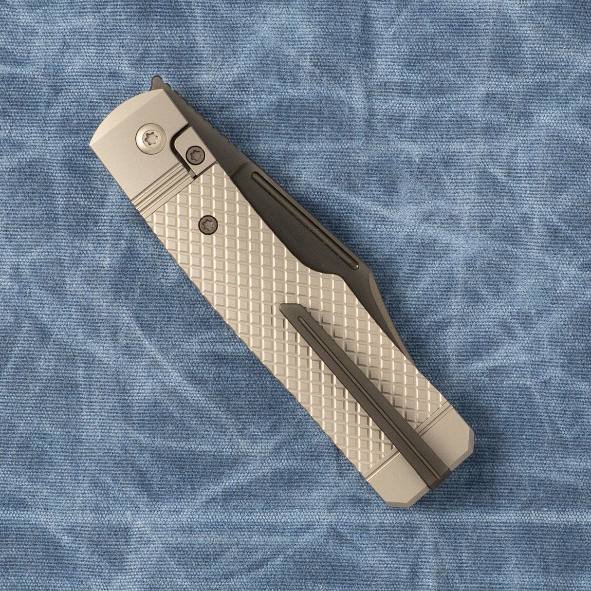 Gunslinger Jack | Crosshatch Ti + Belt Satin DLC S90V