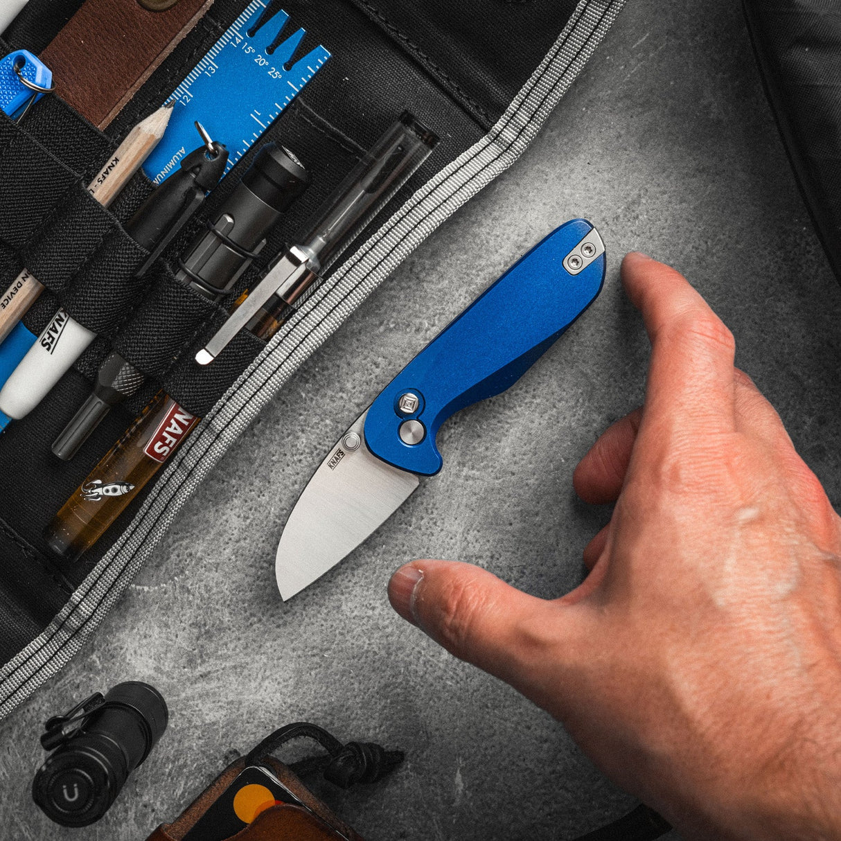 O.C.T | Blue Aluminium