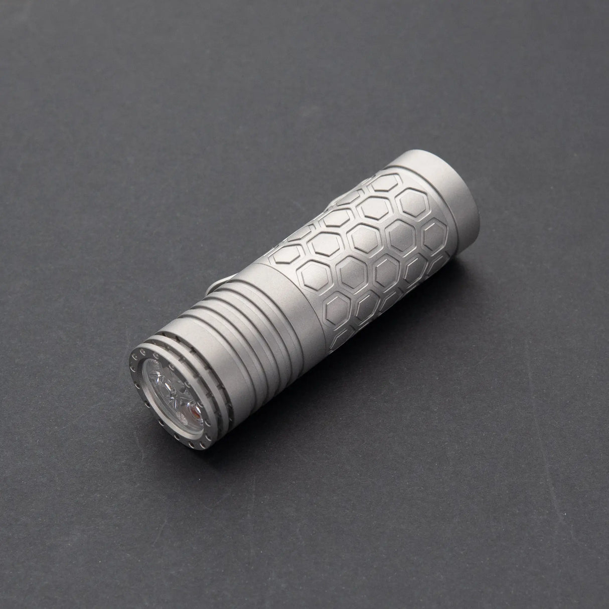 Dawn Ti - | Titanium Hex