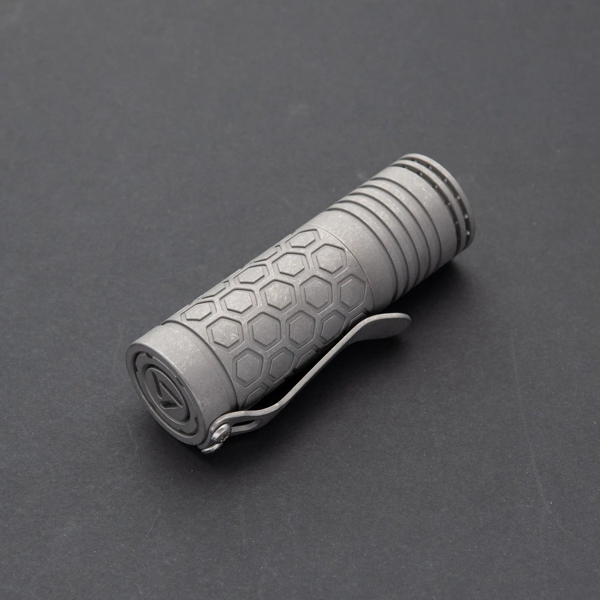 Dawn Ti - | Titanium Hex