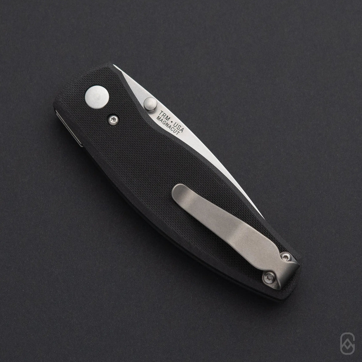 Neutron 2 | Jet Black Flat Textured G10 + Magnacut