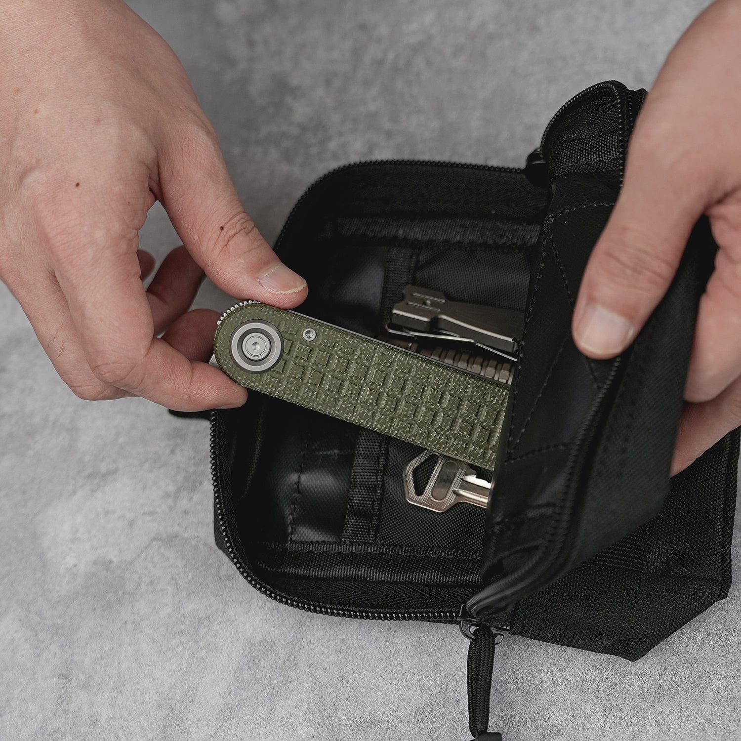 Corgi V 295 | Green Frag Micarta + N690 - A3710