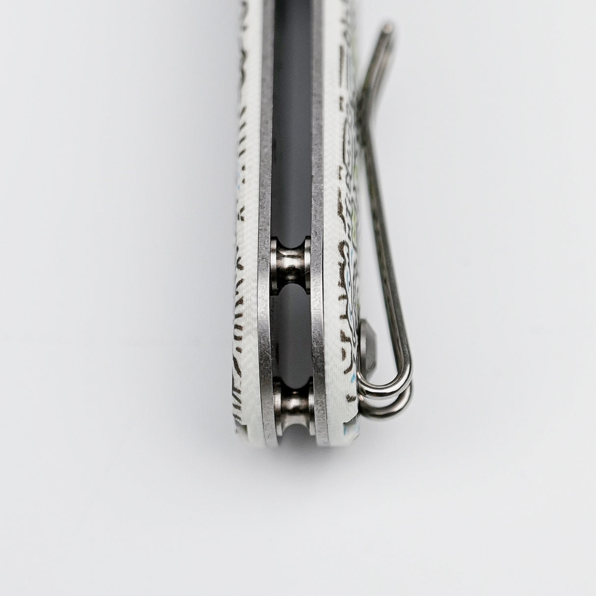 Corgi V | Doodle Monster™ White G10 + Satin - A3727