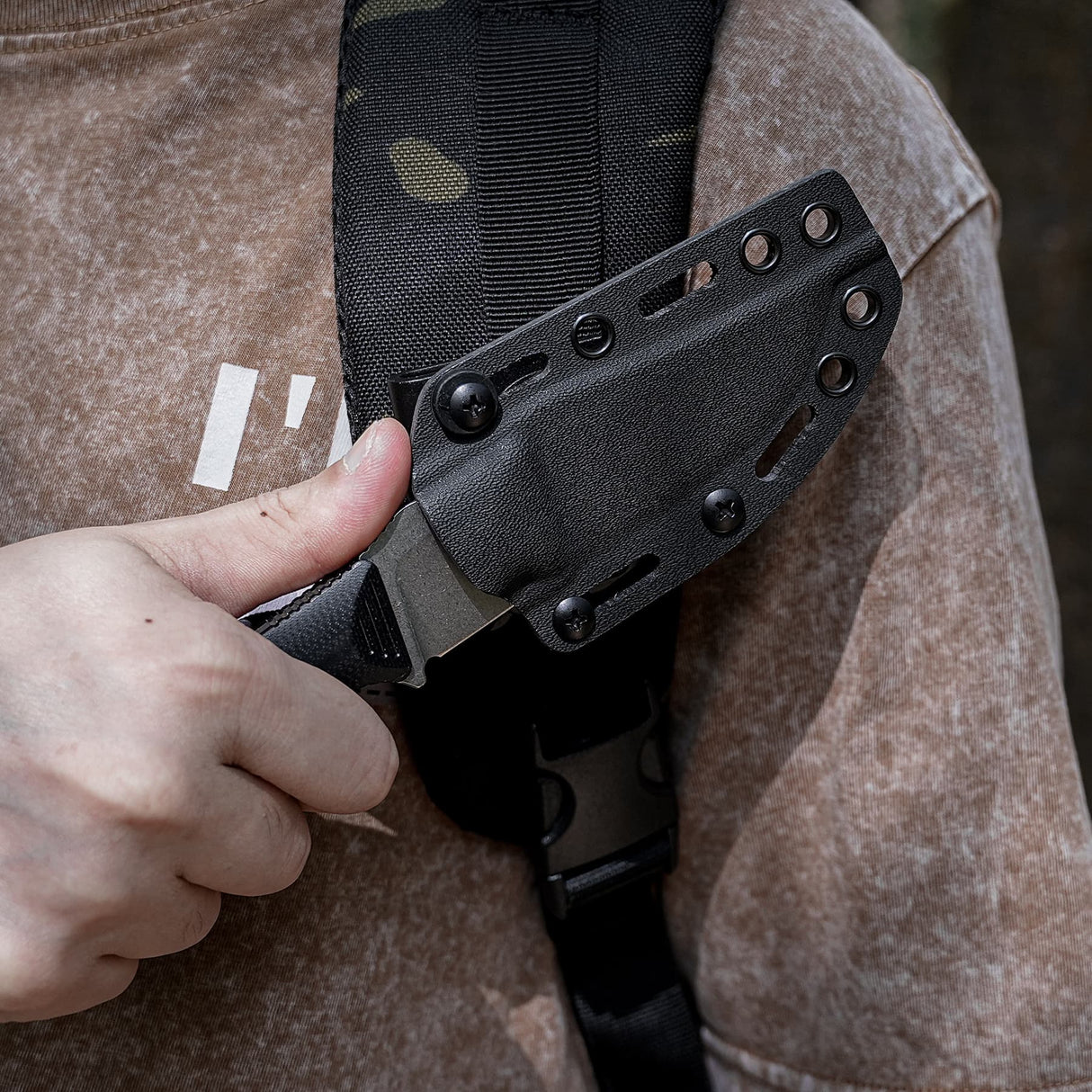 H-Back | Black G10 + Nitro-V - D0404