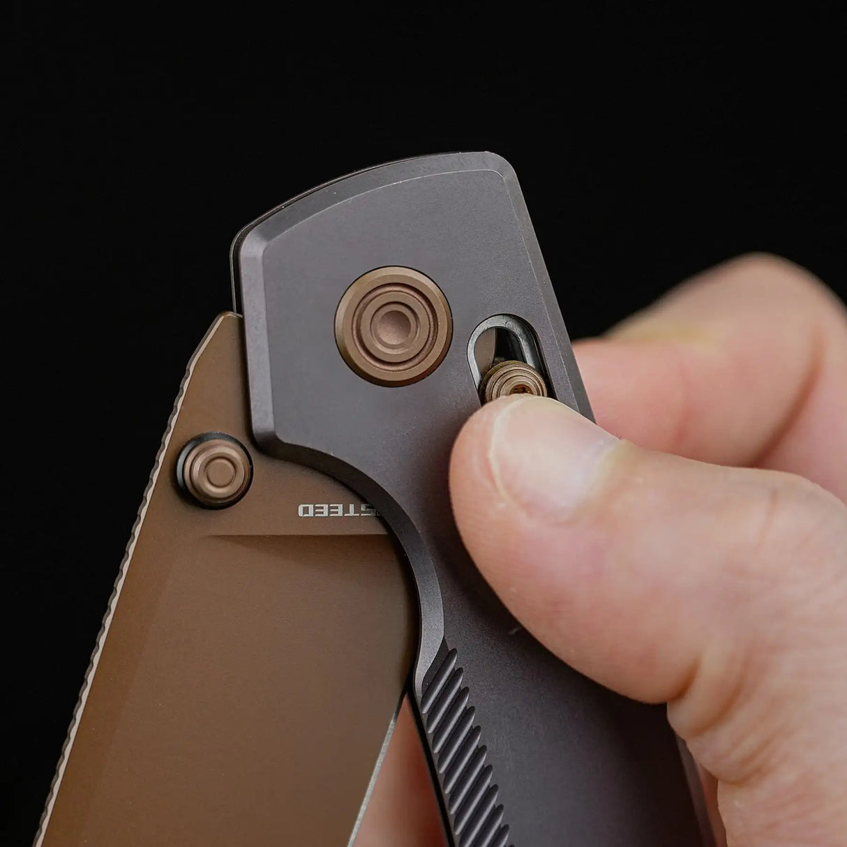 Raccoon TiSlim™ | Dark Red/Purple Ti + Copper Dune 154CM