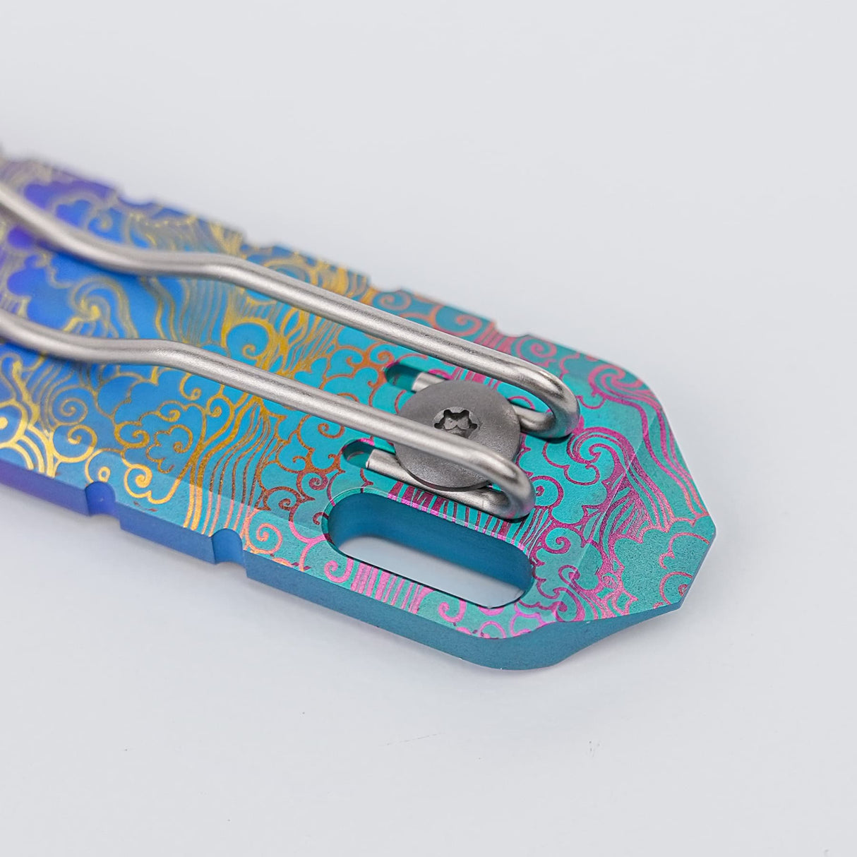 Shark Bomb Prybar 2.0 | Clouds Ti - X0175