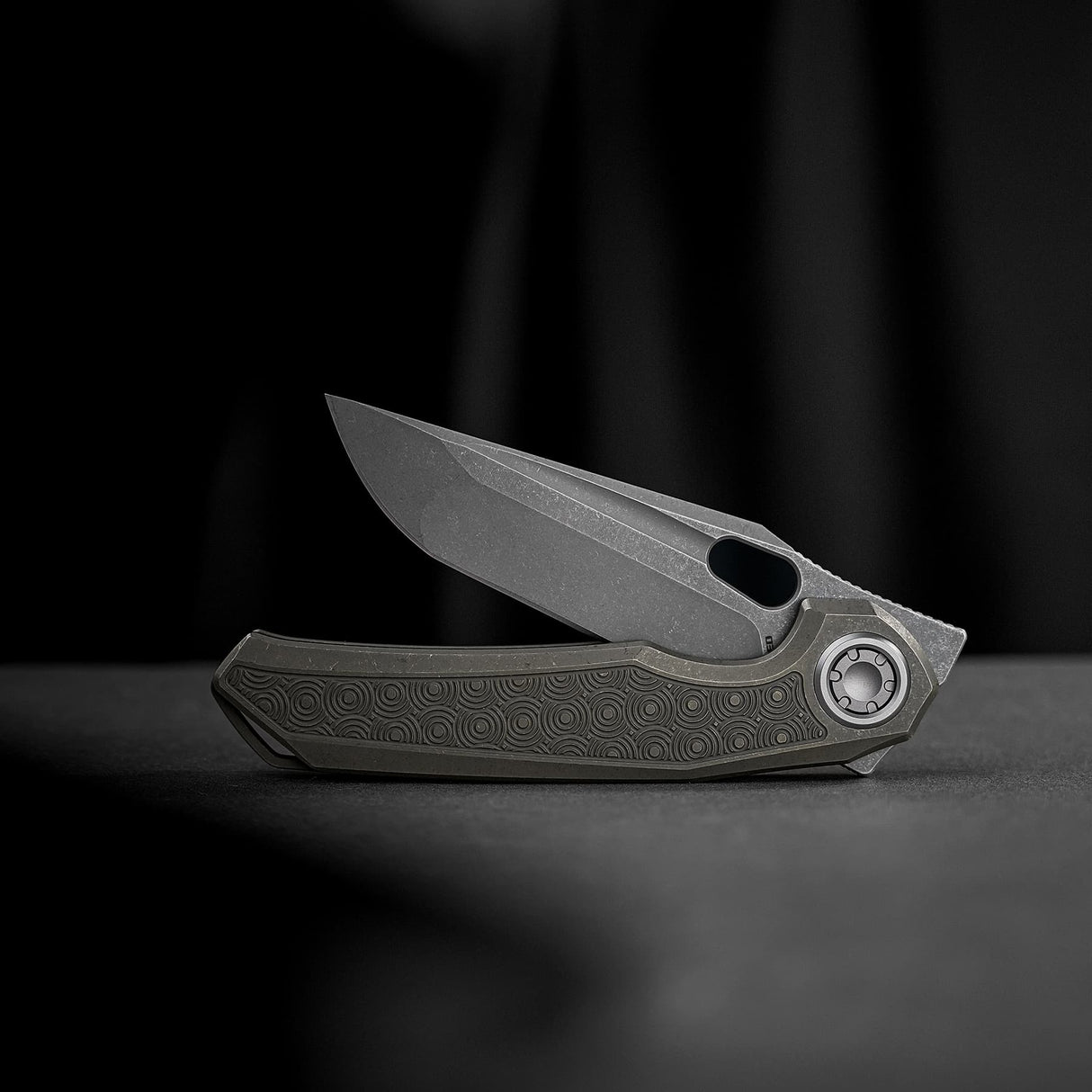 Thunderbird V | Antique Brasswash Ti + Acid Stonewash M390 - A0325