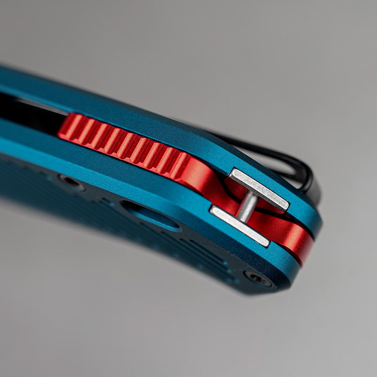 Zander - Vanchor Lock® | Steel Blue Aluminium + Blackwash S35VN - A4603