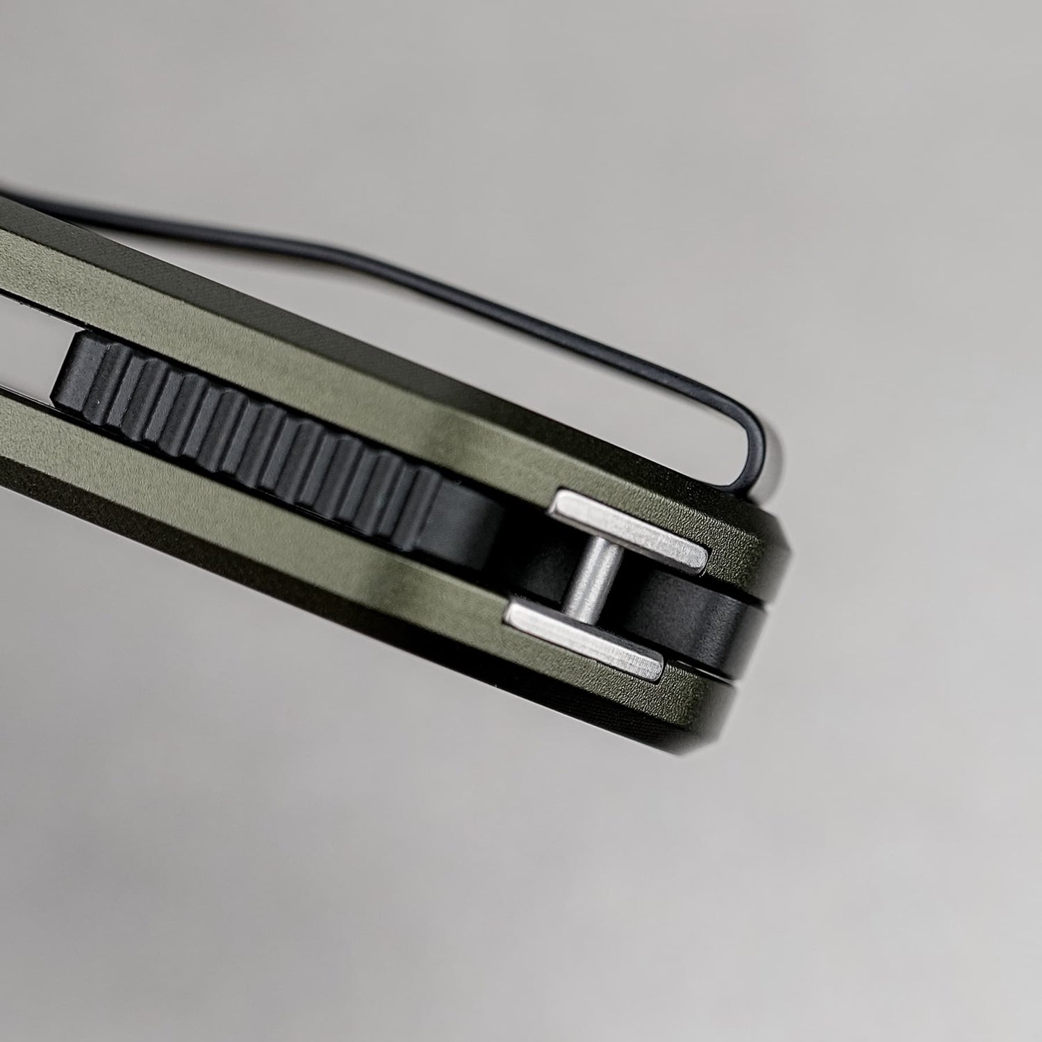 Zander - Vanchor Lock® | Olive Green Aluminium + Coper Dune S35VN - A4604