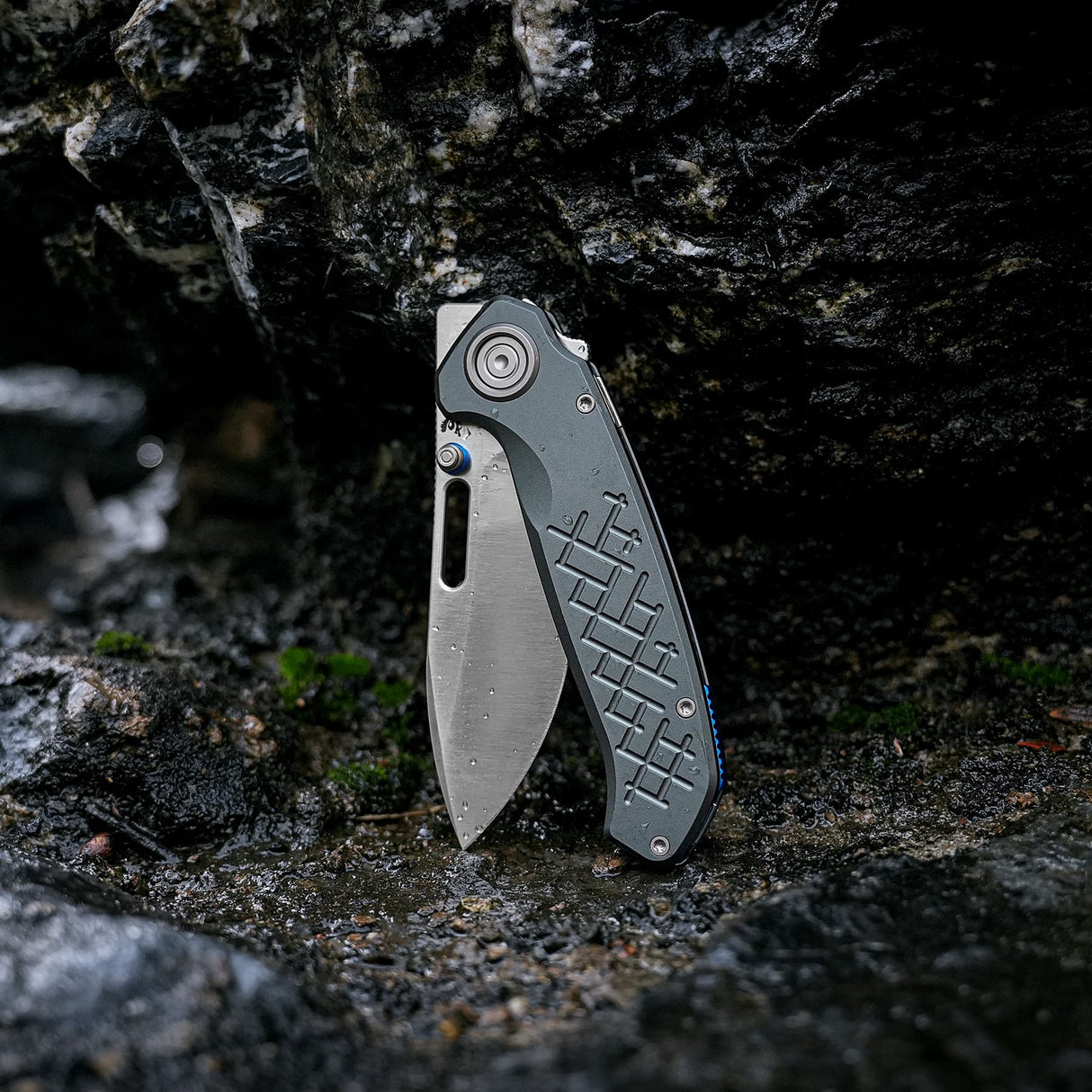 Zander - Vanchor Lock® | Grey Aluminium + Satin S35VN - A4605
